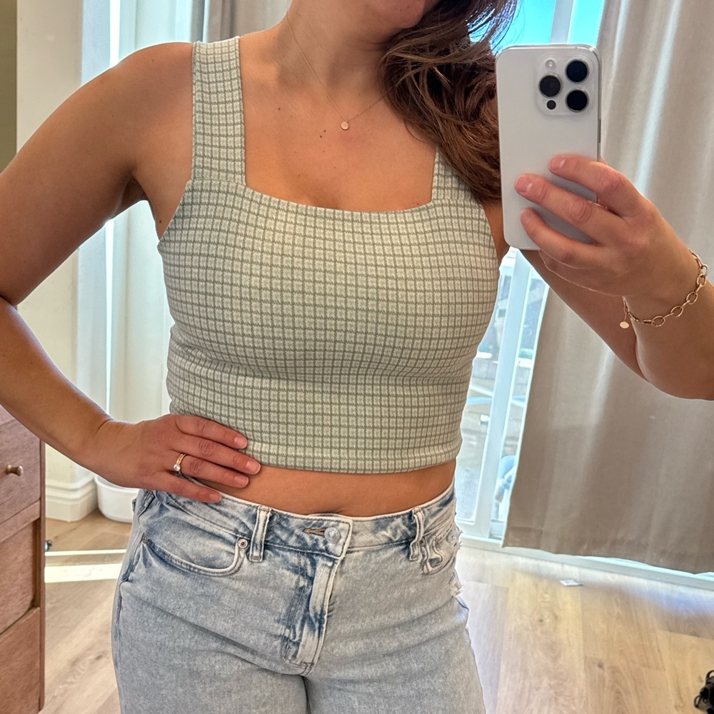 American Eagle Outfitters Green Patterned Crop Top